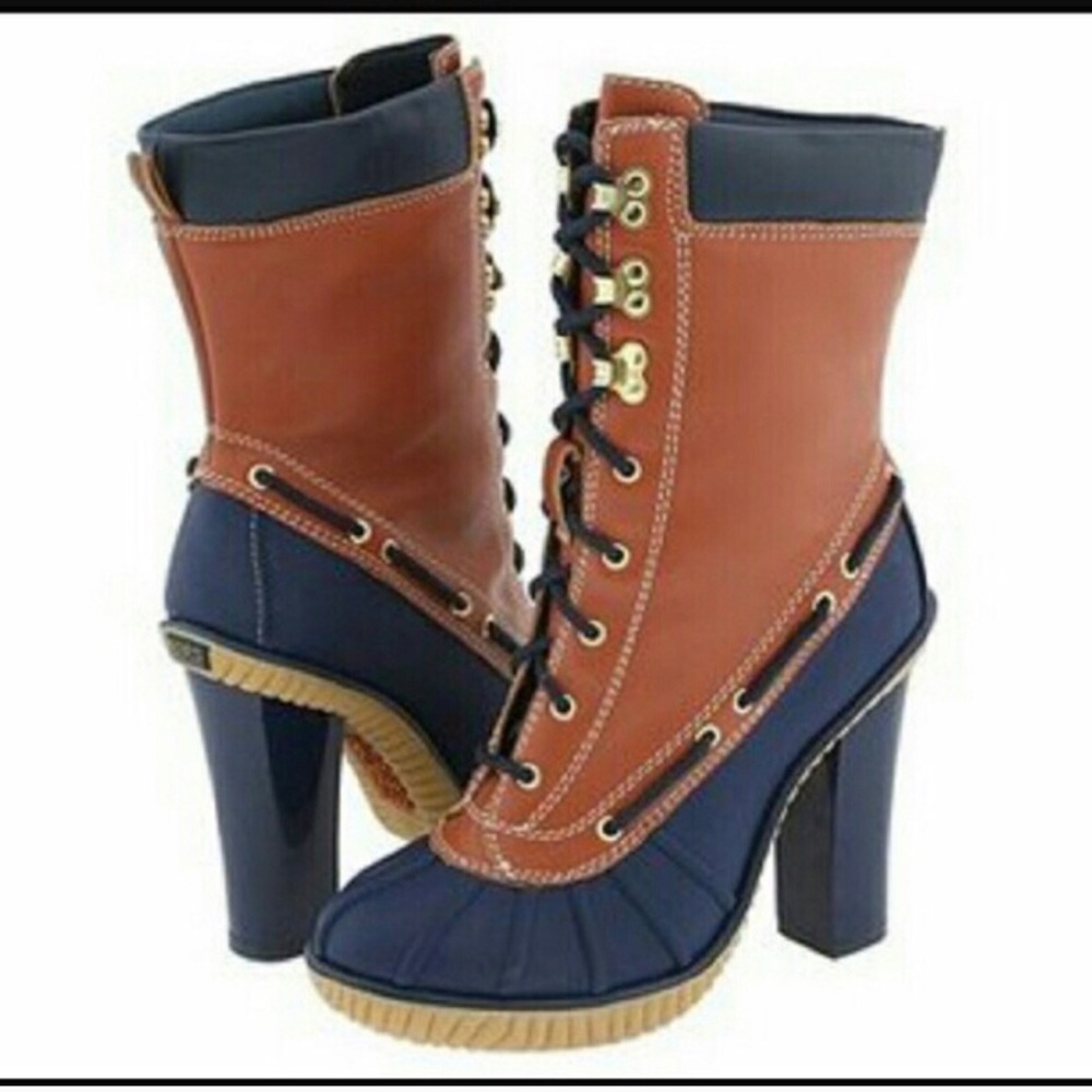 Michael Kors High heeled duck boots
